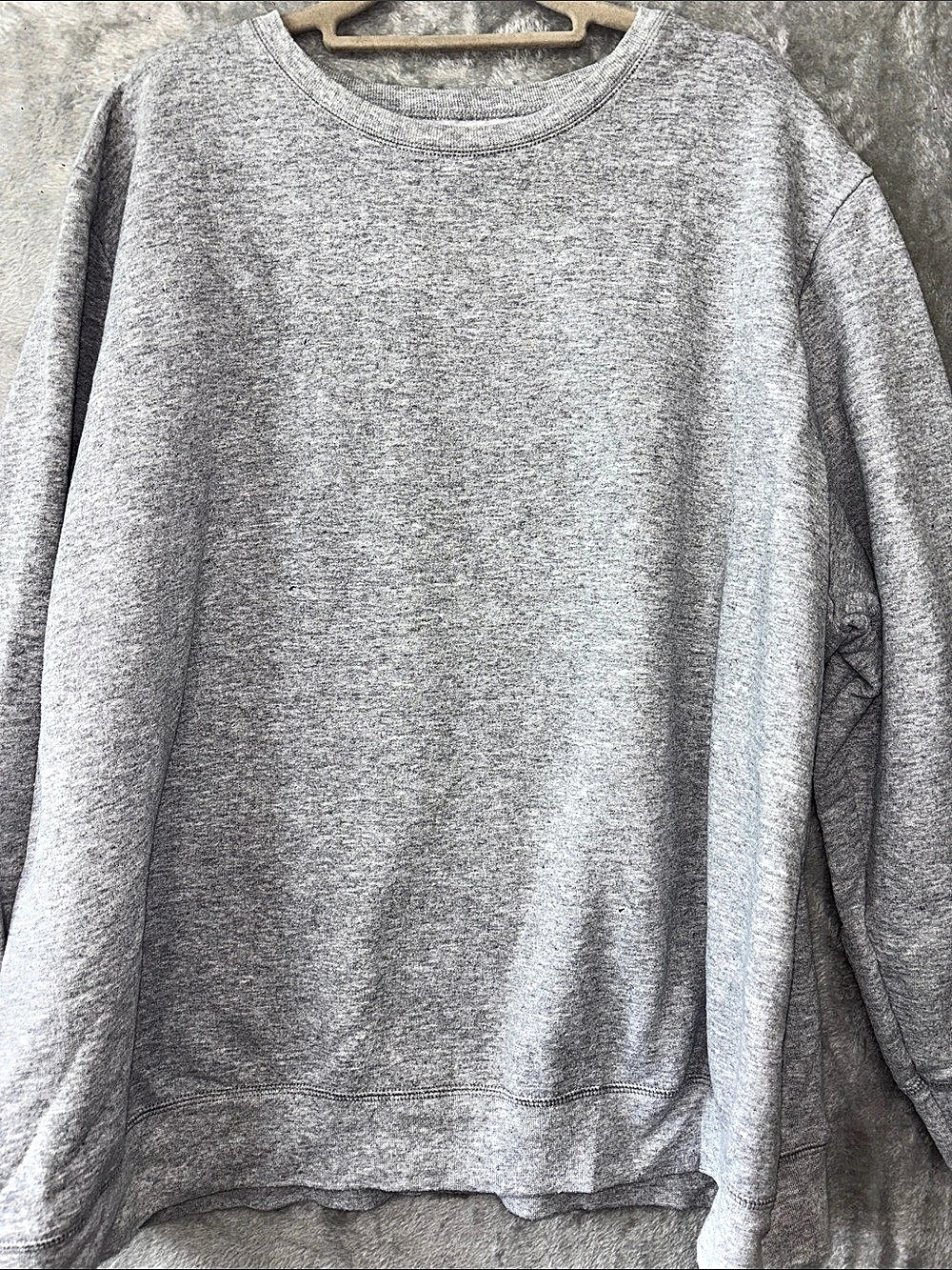 Hanes Gray Long Sleeve Sweatshirt Size 3X Like New